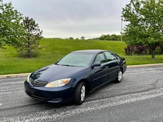 2004 Toyota Camry XLE 4T1BE32K24U279973 2004 Toyota Camry XLE