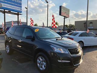 2016 Chevrolet Traverse LS 1GNKRFED2GJ152385 2016 Chevrolet Traverse LS
