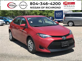 2017 Toyota Corolla LE 2T1BURHE1HC921646 2017 Toyota Corolla LE