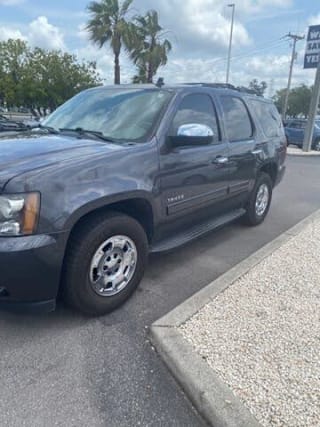 2010 Chevrolet Tahoe LT 1GNMCBE37AR194232 2010 Chevrolet Tahoe LT