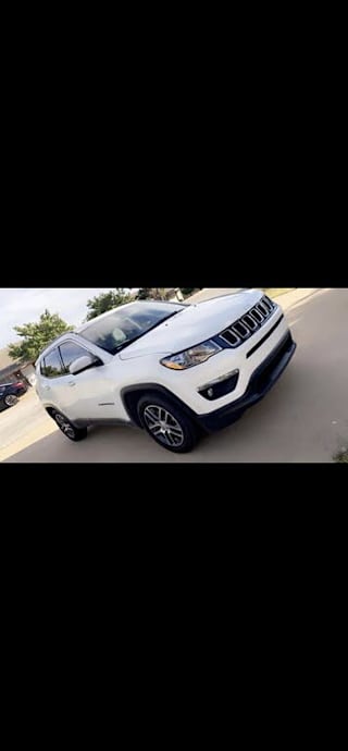 2018 Jeep Compass Latitude 3C4NJCBB7JT494607 2018 Jeep Compass Latitude