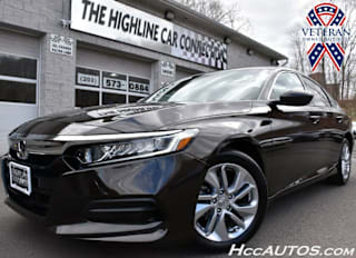 2018 Honda Accord LX 1HGCV1F10JA102674 2018 Honda Accord LX