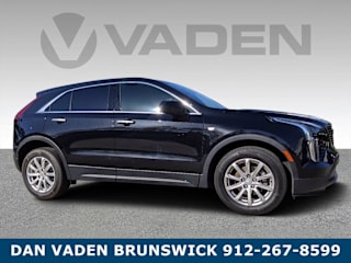 2019 Cadillac XT4 Luxury 1GYAZAR41KF196725 2019 Cadillac XT4 Luxury