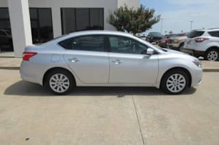 2019 Nissan Sentra S 3N1AB7AP4KY217243 2019 Nissan Sentra S