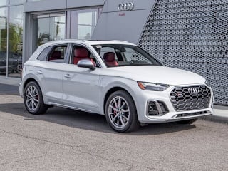 2021 Audi SQ5 WA1B4AFY3M2047687 2021 Audi SQ5