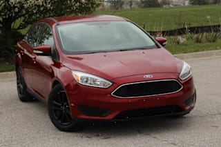 2016 Ford Focus SE 1FADP3F22GL406965 2016 Ford Focus SE
