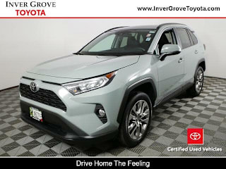 2019 Toyota RAV4 XLE Premium 2T3A1RFV2KW066699 2019 Toyota RAV4 XLE Premium
