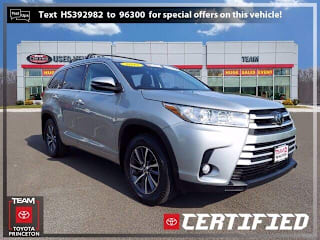 2017 Toyota Highlander XLE 5TDJZRFH9HS392982 2017 Toyota Highlander XLE