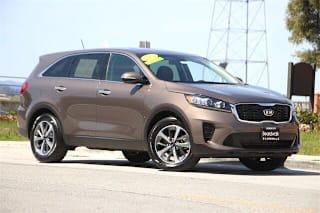 2020 Kia Sorento 5XYPG4A59LG619688 2020 Kia Sorento