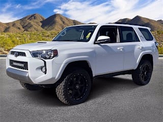 2019 Toyota 4Runner TRD Off-Road Premium JTEBU5JR6K5673805 2019 Toyota 4Runner TRD Off-Road Premium