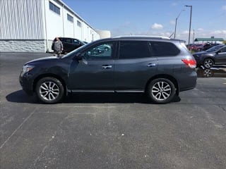 2014 Nissan Pathfinder S 5N1AR2MM0EC701142 2014 Nissan Pathfinder S
