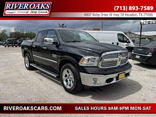 2017 Ram Pickup 1500 1C6RR7NM4HS875803 2017 Ram Pickup 1500