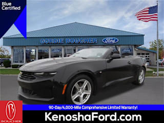 2020 Chevrolet Camaro 1G1FB3DS0L0115681 2020 Chevrolet Camaro