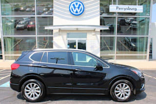 2019 Buick Envision Essence LRBFXCSAXKD023146 2019 Buick Envision Essence