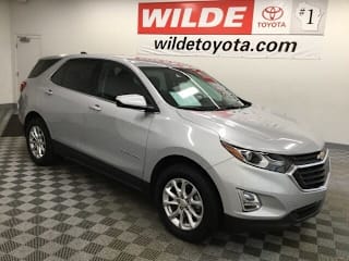 2020 Chevrolet Equinox LT 2GNAXUEV5L6220586 2020 Chevrolet Equinox LT