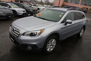 2017 Subaru Outback 2.5i Premium 4S4BSACC1H3236421 2017 Subaru Outback 2.5i Premium