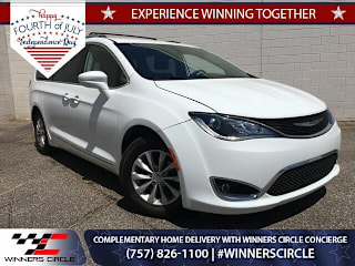 2018 Chrysler Pacifica Touring L 2C4RC1BGXJR123326 2018 Chrysler Pacifica Touring L