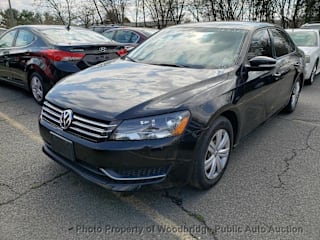 2014 Volkswagen Passat 1.8T S PZEV 1VWAT7A39EC106012 2014 Volkswagen Passat 1.8T S PZEV