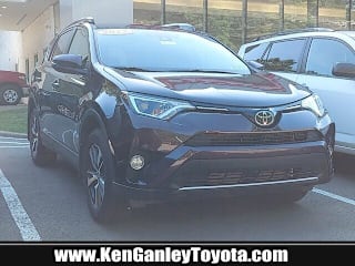 2017 Toyota RAV4 XLE 2T3RFREV7HW559745 2017 Toyota RAV4 XLE
