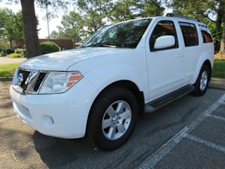 2011 Nissan Pathfinder LE 5N1AR1NN5BC620358 2011 Nissan Pathfinder LE