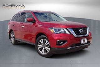 2017 Nissan Pathfinder S 5N1DR2MM4HC900244 2017 Nissan Pathfinder S