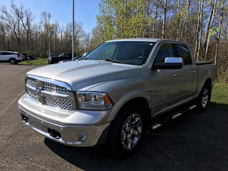 2017 Ram Pickup 1500 Laramie 1C6RR7NT1HS759661 2017 Ram Pickup 1500 Laramie