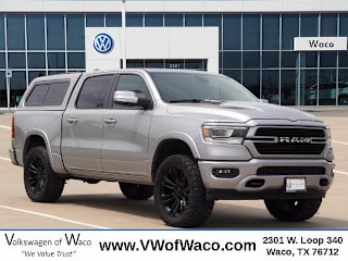2020 Ram Pickup 1500 Laramie 1C6SRFJT7LN117714 2020 Ram Pickup 1500 Laramie