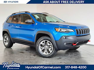 2019 Jeep Cherokee 1C4PJMBX7KD105868 2019 Jeep Cherokee