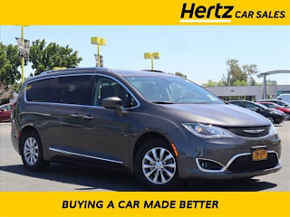 2019 Chrysler Pacifica Touring L 2C4RC1BG1KR625806 2019 Chrysler Pacifica Touring L