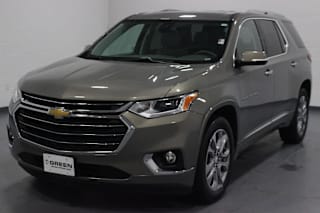 2018 Chevrolet Traverse Premier 1GNEVJKW8JJ102437 2018 Chevrolet Traverse Premier
