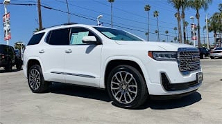 2020 GMC Acadia Denali 1GKKNXLS8LZ138390 2020 GMC Acadia Denali