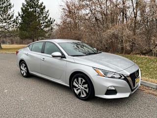 2019 Nissan Altima 1N4BL4BV2KC220991 2019 Nissan Altima