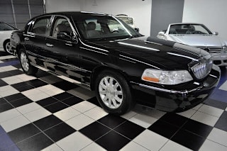2009 Lincoln Town Car Signature Limited 2LNHM82V99X621200 2009 Lincoln Town Car Signature Limited
