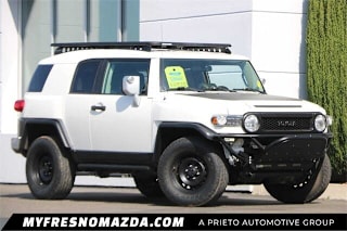 2011 Toyota FJ Cruiser Base JTEBU4BF1BK102027 2011 Toyota FJ Cruiser Base