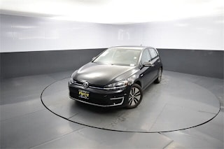 2018 Volkswagen e-Golf SE WVWKR7AU8JW908798 2018 Volkswagen e-Golf SE