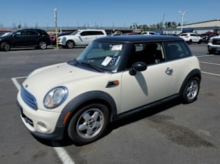 2012 MINI Cooper Base WMWSU3C56CT263115 2012 MINI Cooper Base