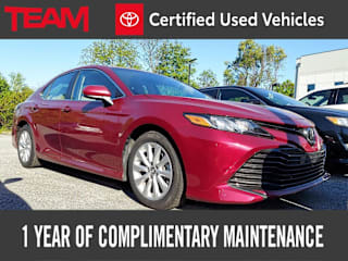 2018 Toyota Camry LE 4T1B11HK0JU555781 2018 Toyota Camry LE