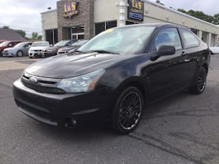 2009 Ford Focus SES 1FAHP33N79W226379 2009 Ford Focus SES