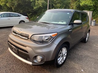 2017 Kia Soul + KNDJP3A51H7419618 2017 Kia Soul +