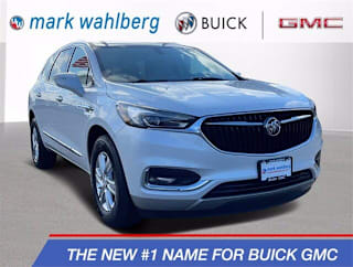 2018 Buick Enclave Essence 5GAERBKW2JJ204966 2018 Buick Enclave Essence