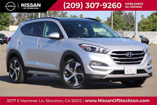 2017 Hyundai Tucson Value KM8J33A21HU570828 2017 Hyundai Tucson Value