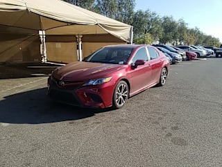 2018 Toyota Camry 4T1B11HK6JU593614 2018 Toyota Camry