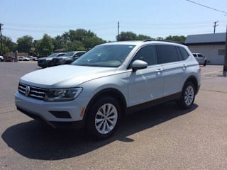 2018 Volkswagen Tiguan 2.0T SE 4Motion 3VV2B7AX8JM129479 2018 Volkswagen Tiguan 2.0T SE 4Motion