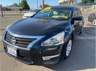 2015 Nissan Altima 2.5 1N4AL3AP0FN339674 2015 Nissan Altima 2.5