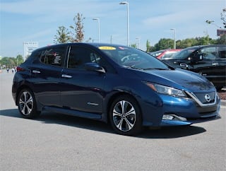 2018 Nissan LEAF SV 1N4AZ1CP1JC305795 2018 Nissan LEAF SV