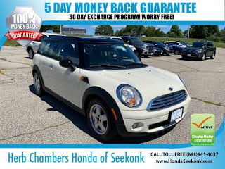 2010 MINI Cooper Clubman Base WMWML3C50ATX38170 2010 MINI Cooper Clubman Base