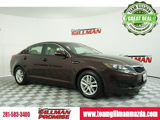 2011 Kia Optima KNAGM4A71B5167217 2011 Kia Optima