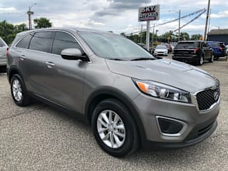 2017 Kia Sorento L 5XYPG4A33HG264751 2017 Kia Sorento L