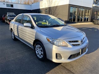2011 Toyota Corolla LE 2T1BU4EE6BC601835 2011 Toyota Corolla LE