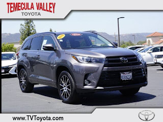 2018 Toyota Highlander SE 5TDKZRFH6JS547367 2018 Toyota Highlander SE